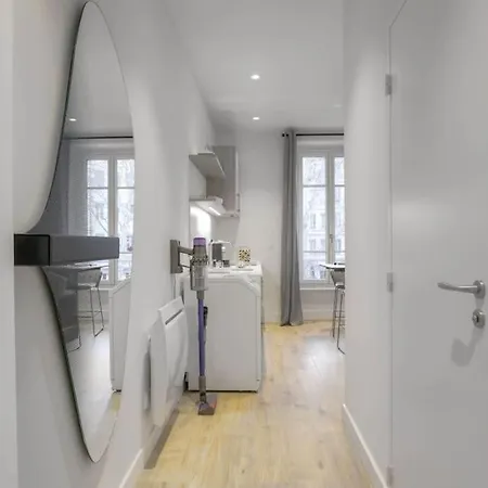 Superbe Studio, Tete D'or, Apartment *