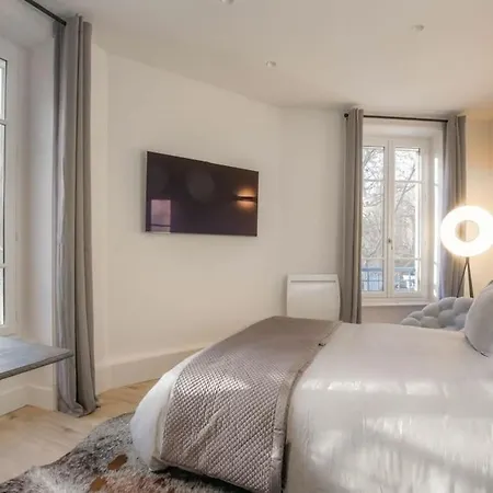 Superbe Studio, Tete D'or, Lyon