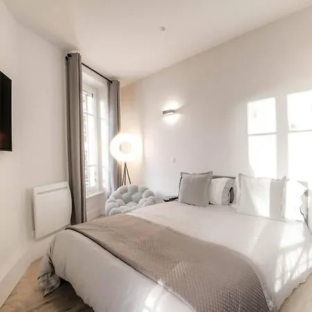 Appartement Superbe Studio, Tête D'or, *