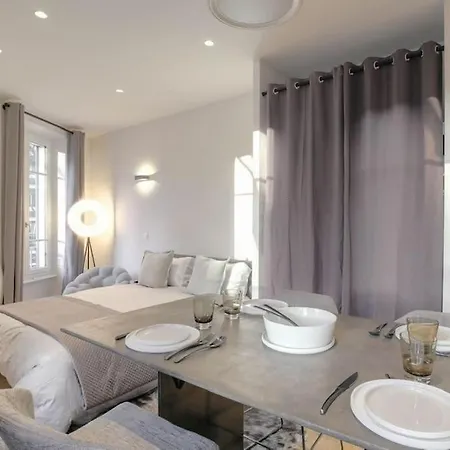Daire Superbe Studio, Tete D'or,