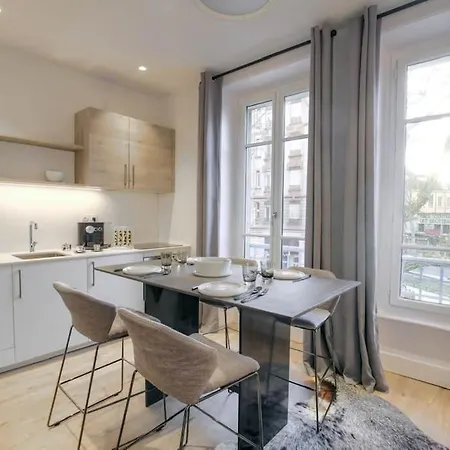 Apartamento Superbe Studio, Tete D'or,