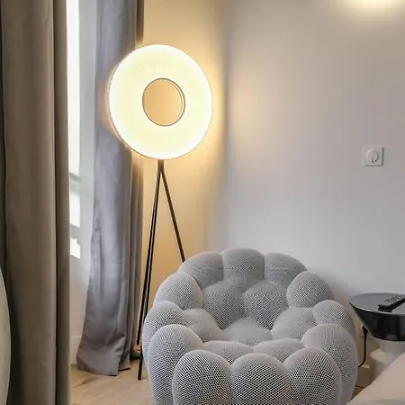 Superbe Studio, Tete D'or, 里昂